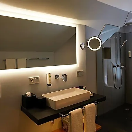 Liono Boutiquehotel מלון 4*
