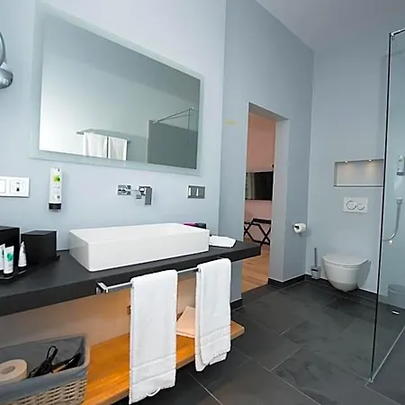 Liono Boutiquehotel 4*
